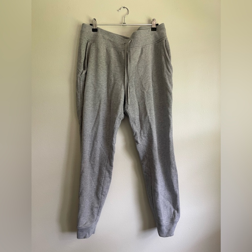 Lululemon Warm down jogger 28”